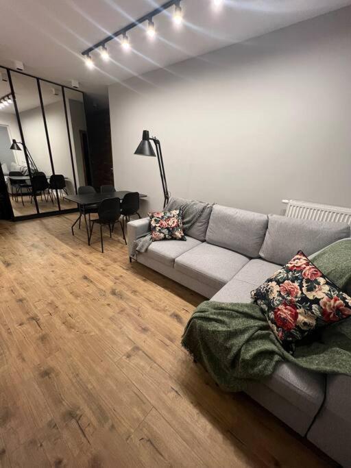 Vip Apart Bielany Przy Metrze وارسو المظهر الخارجي الصورة
